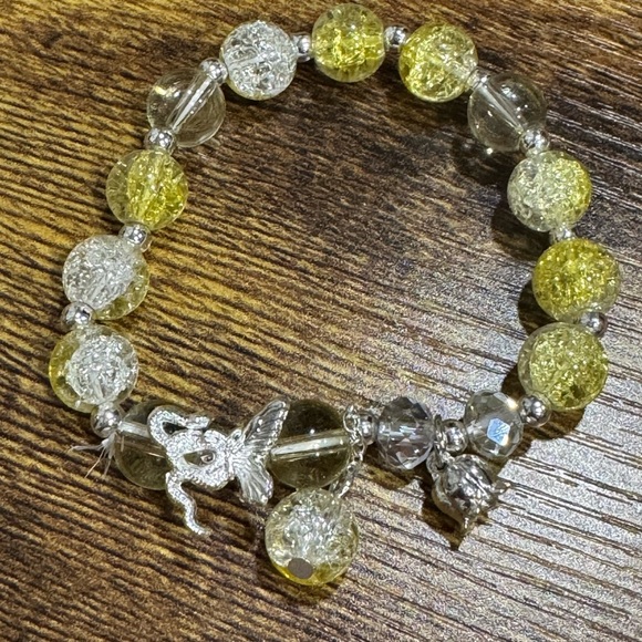 Elegant Silver and Gold Beaded Bracelet - Picture 1 of 4